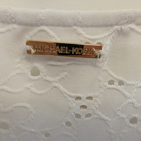 Michael Kors White Eyelet V-Neck Flutter Sleeve Top - Picture 6 of 7